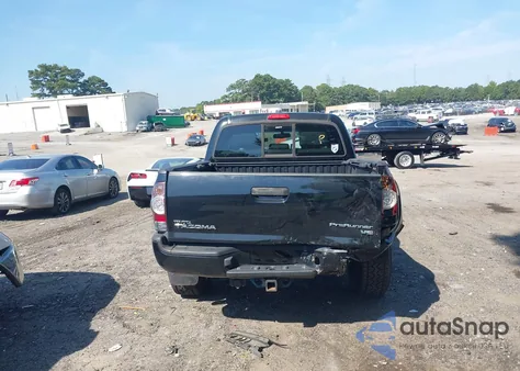 2011 Toyota Tacoma Prerunner V6 z USA, uszkodzony, nr VIN 3TMJU4GN6BM112934